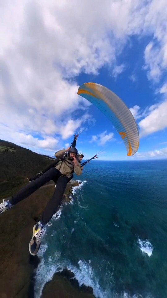 Instagram post from cpentrenubes. This post is in position 5.